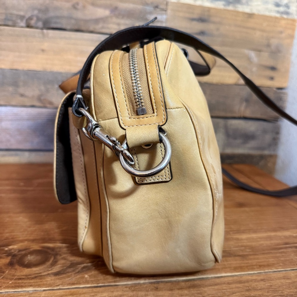 Coach Chelsea Tan Leather Purse Handbag F14017 - Picture 11 of 15